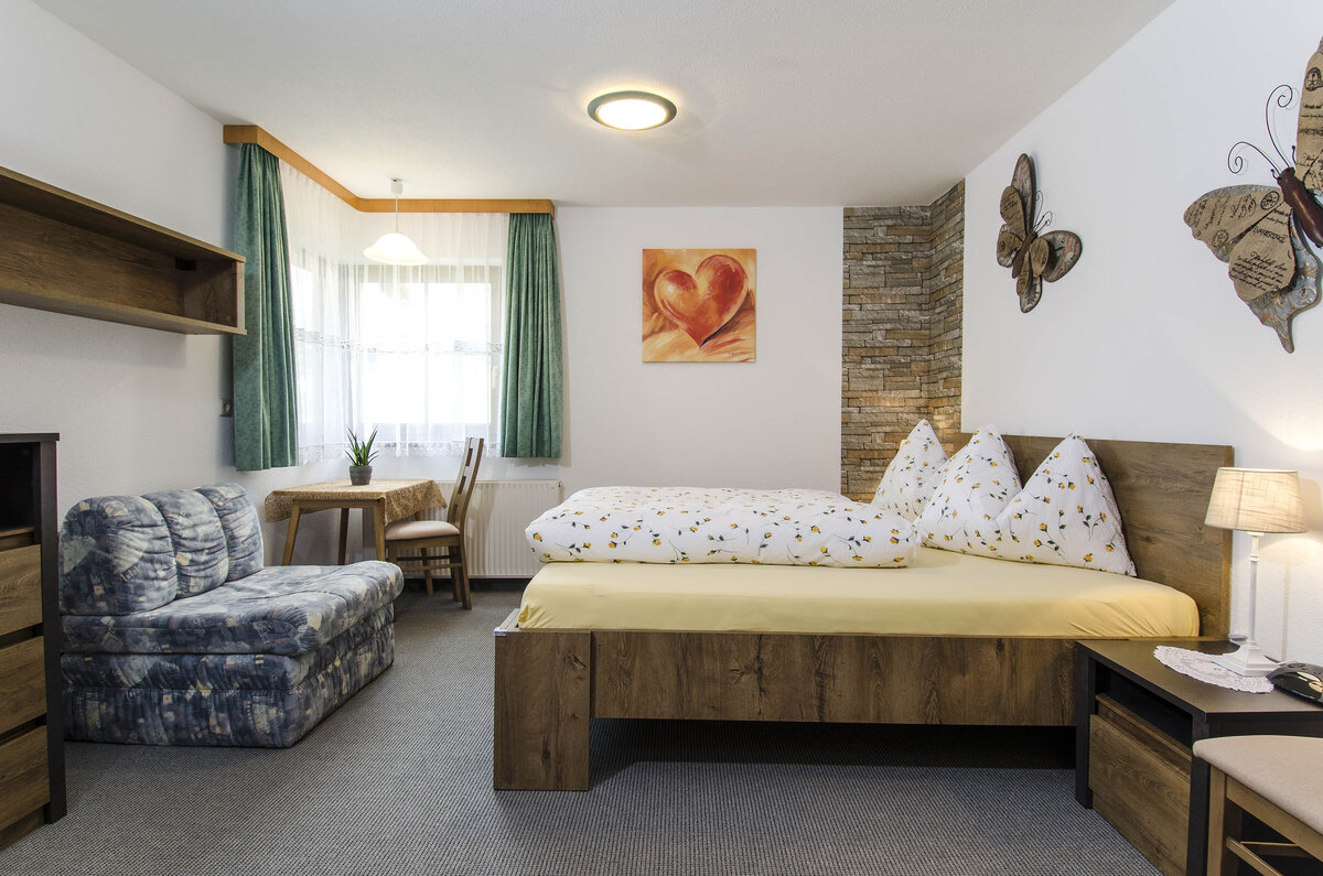  Gemütliches Apartment mit E-Herd mit Backrohr, Mikrowelle, Spülmaschine, Kühlschrank, Kaffeemaschine&hellip;