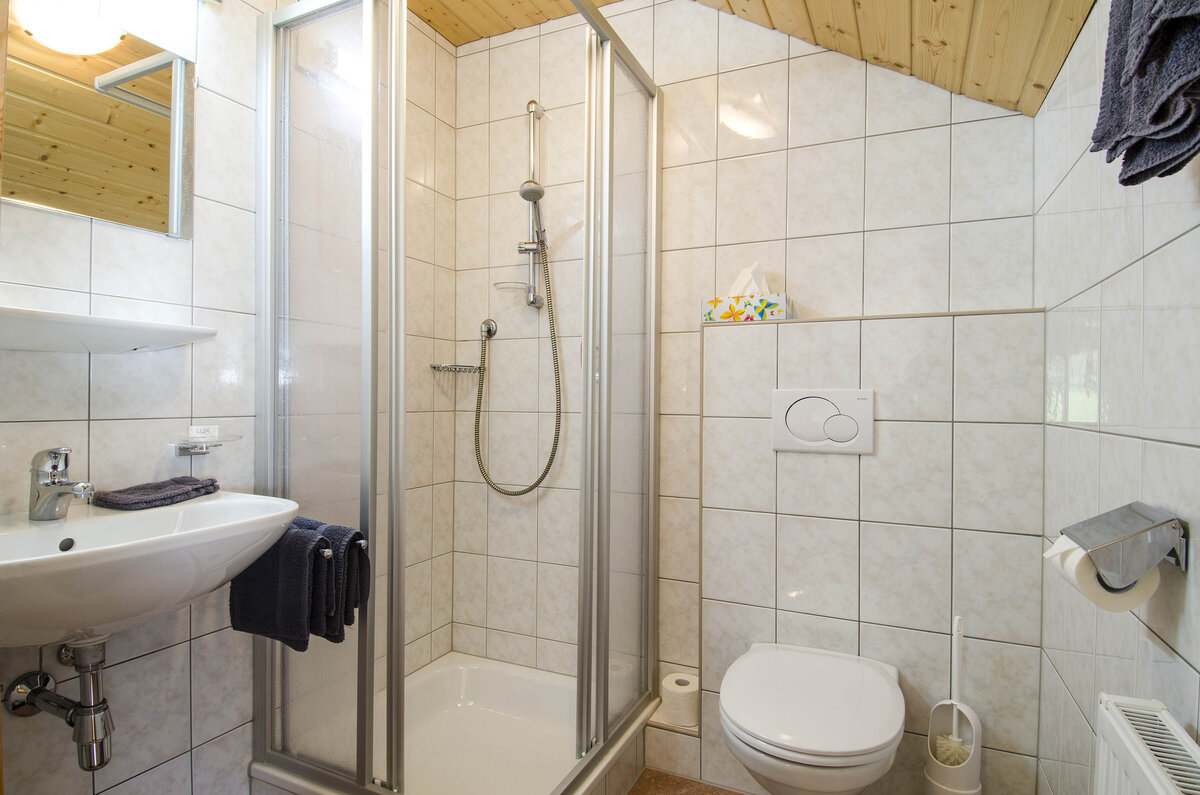 Gemütliche Panoramawohnung im Landhausstil mit herrlichem Ausblick – der gesamte 2. Stock gehört&hellip;