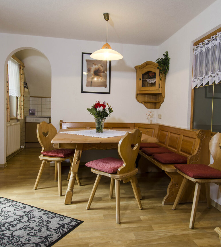  ca. 90 m², für 2-6 Personen 